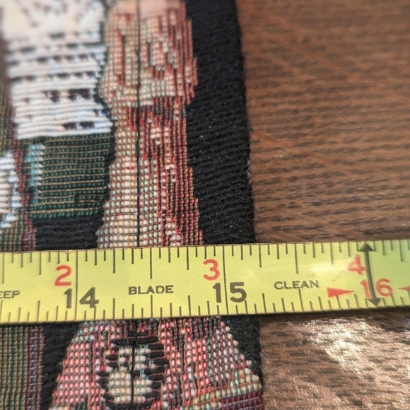 Vintage OOAK Wine Bottle Motif Tapestry Table Runner with Tassels - Picture 4 of 12